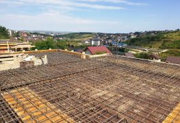 240662142_303029368252968_2998216377998928239_n